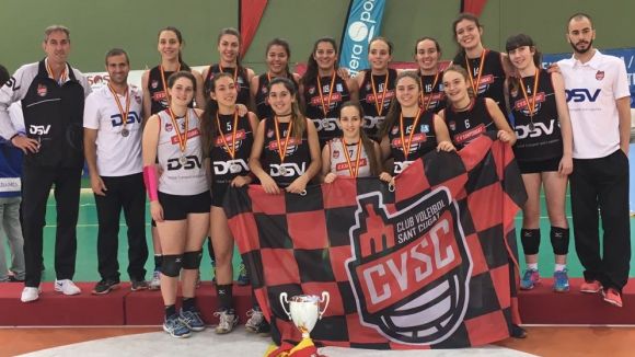 El juvenil del Club Voleibol Sant Cugat es va proclamar subcampió d'Espanya el passat mes d'abril