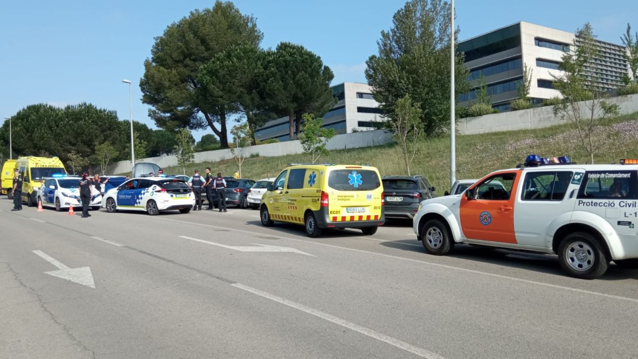 Mor un conductor a Can Sant Joan a causa d'una parada cardiorespiratòria